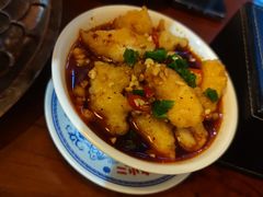 -炉小二铜锅牛蛙•川湘菜(三里屯店)