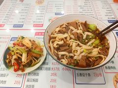 -晋乡亲刀削面(东风桥东店)