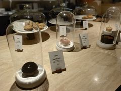 -VERIE BAKEHOUSE