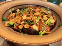 -云海肴·汽锅鸡·云南代表菜(浦江欢乐颂店)