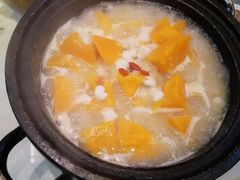 -阿瓦山寨·湘菜现炒·剁椒鱼头王(咸阳总店)