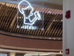 门面-喜茶(上海兴业太古汇店)