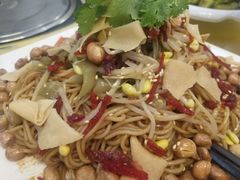 -东方之猪四更烤乳猪(金垦总店)