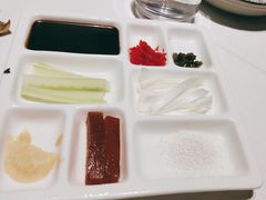 小料-四季民福烤鸭店(外滩外白渡桥店)