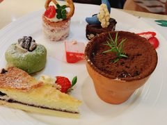 -亮马河饭店翠雅咖啡厅