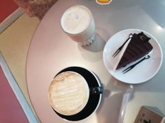 -藏猫猫咖啡主题馆(中央大道店)