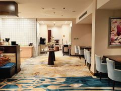 -上海浦东康桥绿地假日酒店