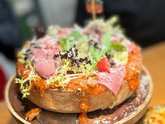 -Dragon Pizza•圆脸龙披萨·牛排餐厅