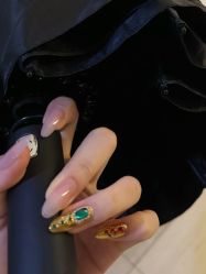 -晨·艺美甲美睫