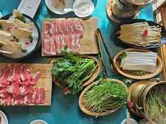 -慢丽江·云南野生菌土鸡锅(付家庄店)