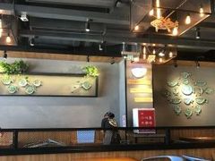-渝是乎川渝小炒(新世界百货望京店)