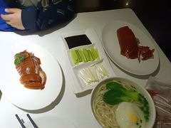 -鸭王烤鸭店(三里河店)