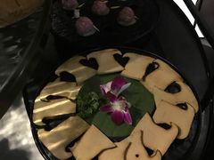 -凤园椰珍·臻品椰子鸡(保利时光里店)