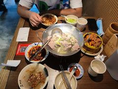 -肖四女乐山跷脚牛肉(南汇大学城生活广场店)