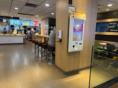 -麦当劳(番禺易发商业街店)