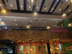 -香巴拉云南餐厅(华莱坞店)