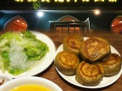 -清真吴记门钉肉饼·喜多利