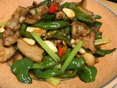 关东小炒肉-关东小磨东北菜(上海长风大悦城店)