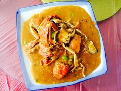 面拖六月黃-丫丫蟹庄·苏式园林农家乐·阳澄湖大闸蟹(阳澄湖莲花岛店)