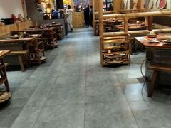 大堂-锅来乐地锅鸡(安亭店)