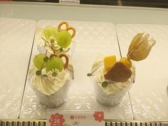 -花花卷卷·鲜食蛋糕(泉屋店)