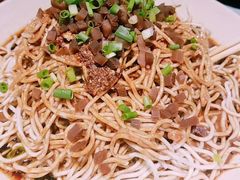 -巴厘龙虾·榜首油焖大虾(洞庭·艺术洋房店)