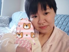 -鲸鱼妈妈月嫂/育婴师定制