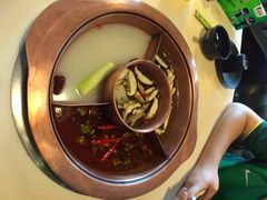 香草香草云南原生态火锅(车公庄店)-滇釜火锅·能喝汤的火锅(车公庄店)