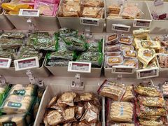 -上海市长春食品商店(淮海中路店)
