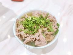 跷脚牛肉-犇逸·乐山跷脚牛肉·四川现炒(览海店)