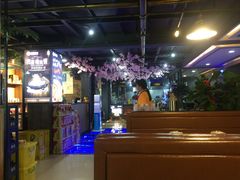 大堂-每食每刻·皖北新民地锅鸡