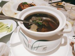松茸土鸡汤-咪咪川菜(长乐西路店)