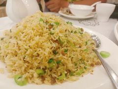 冬菜牛松炒饭-岭南海晏楼(东晓南店)
