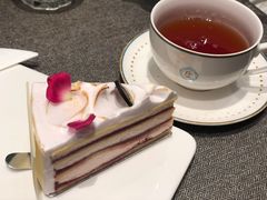 玫瑰草莓千层蛋糕-PAUL LAFAYET 法式甜品(港汇广场店)