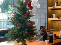 -星巴克臻选(宁波北仑银泰城店)