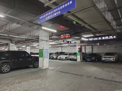 -龙湖北城天街-停车场