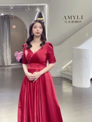 -艾米丽婚纱礼服