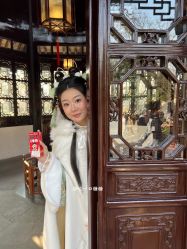 -一揽芳华汉服旗袍体验馆(拙政园店)