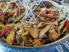 -弓虽昌焖烧鸡(大竹林店)