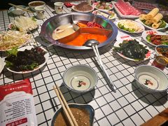 -山悦里 山野·鲜火锅(罗斯福广场店)