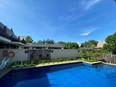 -三亚湾海居铂尔曼度假酒店