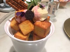 -弄堂里(西溪龙湖天街店)