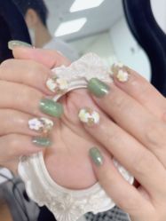 -芊屿芊浔美甲