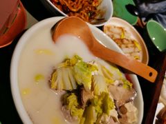 贡丸炖白菜-小吊梨汤·北京菜·烤鸭(鸟巢店)