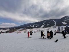 -鳌山滑雪度假区