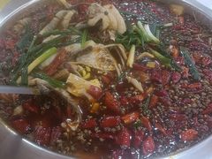 -乡土特色.冷锅鱼.牦牛肉汤锅