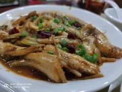 红烧橡皮鱼-红灯笼龙凤饭店(宁波老字号店)