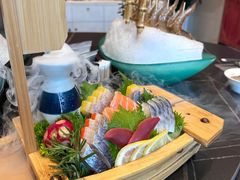-鼎泰亨·海鲜牛肉餐厅(滨江店)