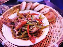-粉墨特色菜·烧烤音乐酒馆