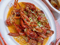 金奖蒜蓉小龙虾-霸王虾·麻辣小龙虾(清水河公园店)